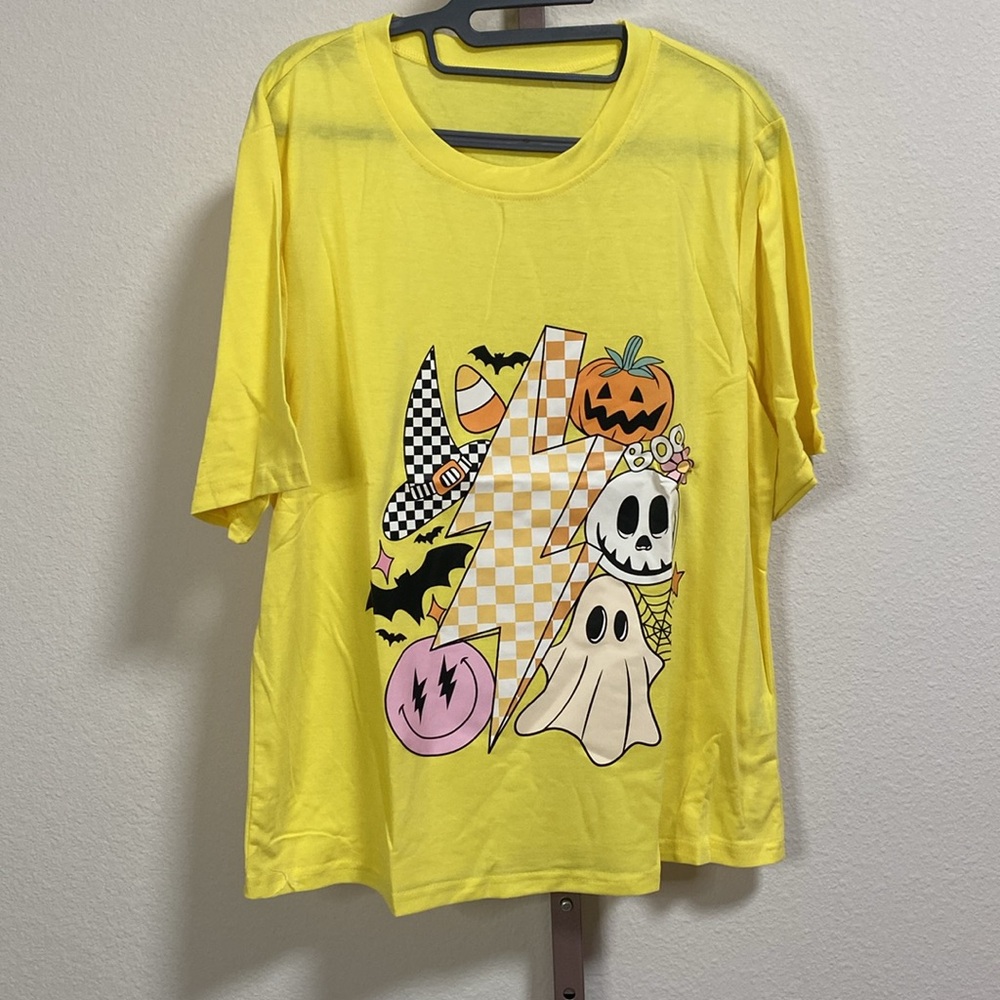 Retro and Vintage Inspired Halloween Yellow Graphic Print Shirt - Picture 5 of 8